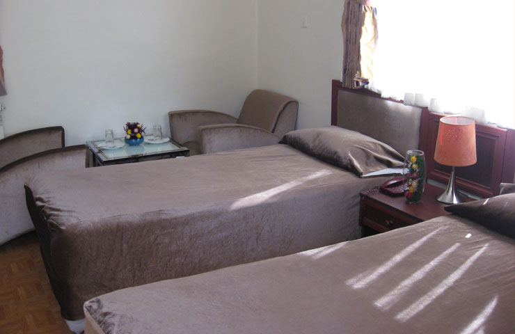 اتاق دو تخته توئین هتل جهانگردی سراب کیو خرم آباد
